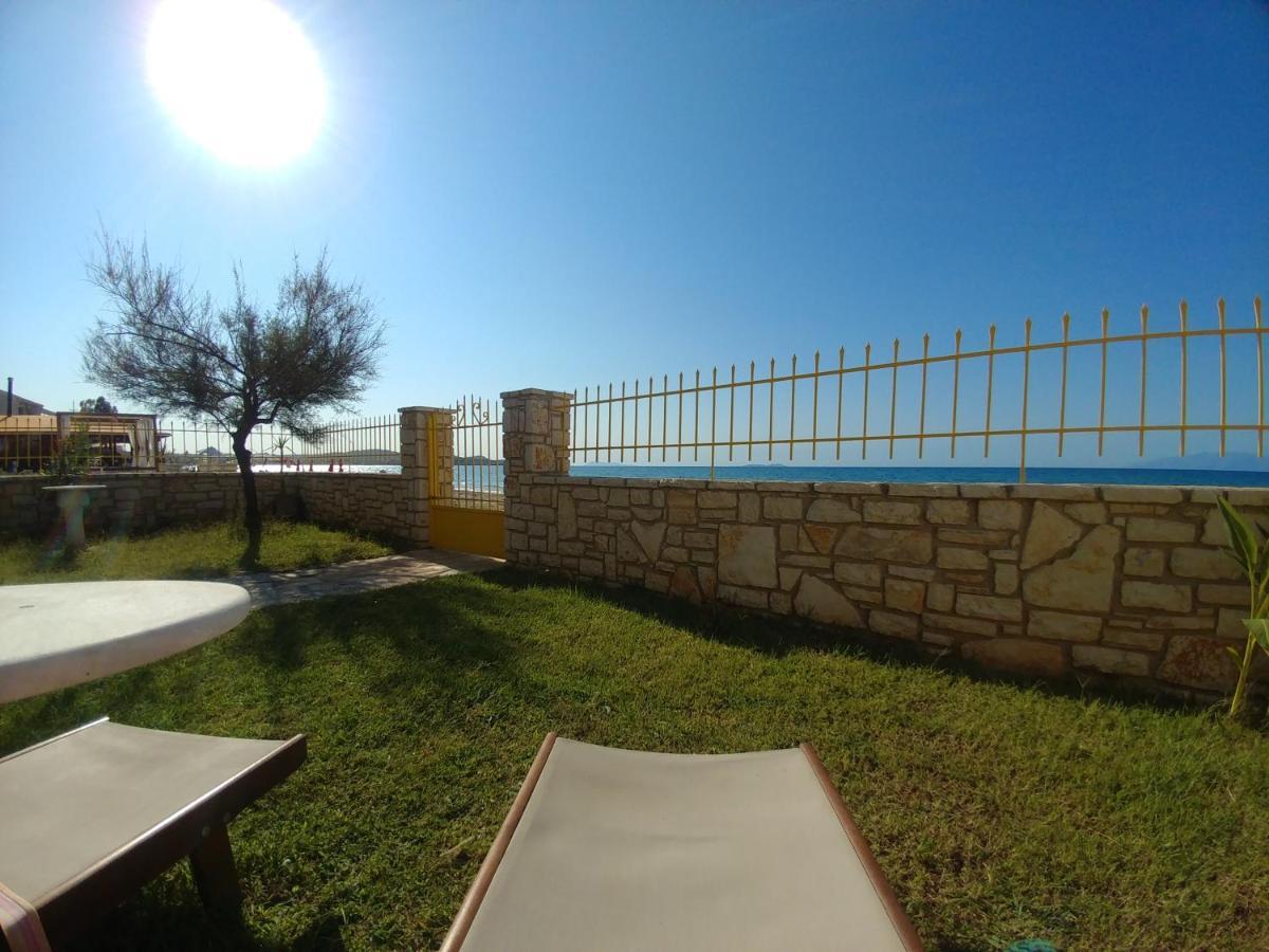 אצ'ארבי Nikotsaras Beach House Since 1930 מראה חיצוני תמונה