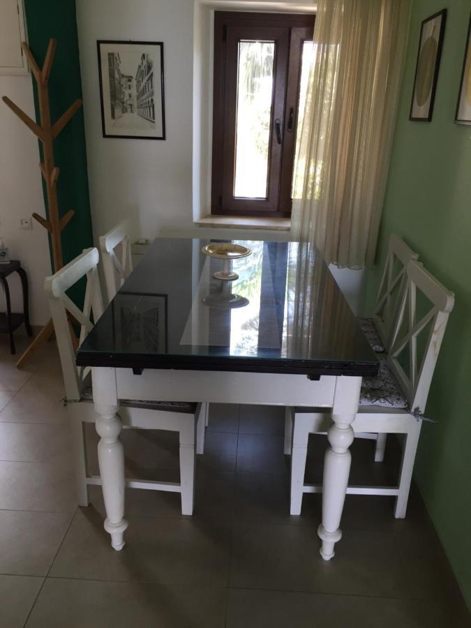 אצ'ארבי Nikotsaras Beach House Since 1930 מראה חיצוני תמונה