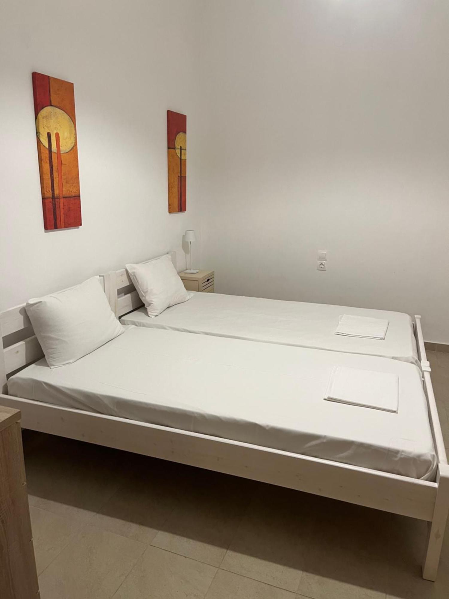 אצ'ארבי Nikotsaras Beach House Since 1930 מראה חיצוני תמונה